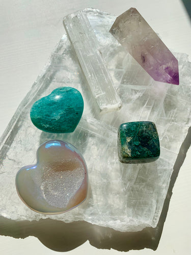 MYSTERY Mixed Gift Set - Large - Dragon Mama Crystals 