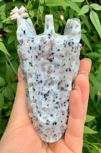 Load image into Gallery viewer, Kiwi Jasper | ‘Heart Chakra’ Dragon - Dragon Mama Crystals 