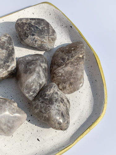 Black Rutile Raw - Dragon Mama Crystals 