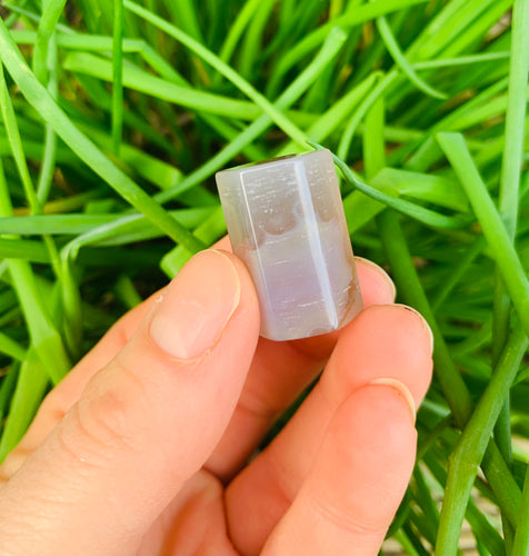 Agate Mini Shapes - Dragon Mama Crystals 