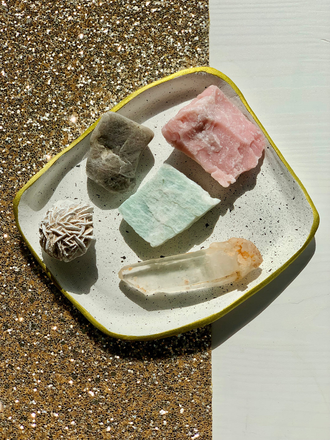 MYSTERY Raw Gift Set - Dragon Mama Crystals 