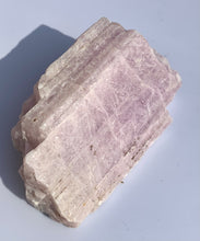Load image into Gallery viewer, Kunzite Raw - Dragon Mama Crystals 