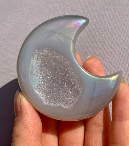 Aura Agate Moon - Dragon Mama Crystals 
