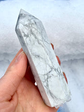 Load image into Gallery viewer, Howlite Towers - Dragon Mama Crystals 