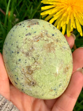 Load image into Gallery viewer, Green Opal PalmStone - Dragon Mama Crystals 