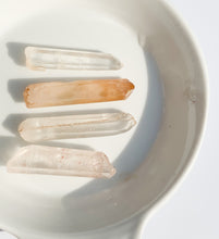Load image into Gallery viewer, Hematite in Quartz Raw - Dragon Mama Crystals 