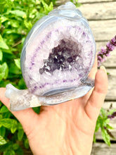 Load image into Gallery viewer, Crystal Agate Amethyst Snail - Dragon Mama Crystals 
