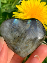 Load image into Gallery viewer, Labradorite Heart 04 - Dragon Mama Crystals 