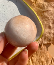 Load image into Gallery viewer, Morganite Peach Rare Sphere - Dragon Mama Crystals 