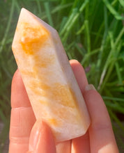 Load image into Gallery viewer, Morganite Peach Rare Tower - Dragon Mama Crystals 