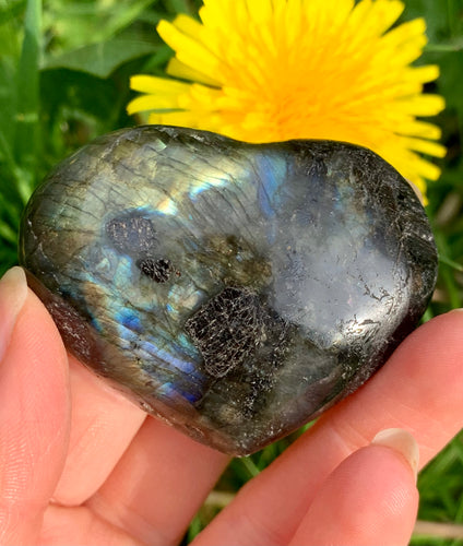 Labradorite Heart 05 - Dragon Mama Crystals 