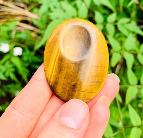 Tigers Eye Thumb Stone - Dragon Mama Crystals 