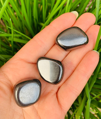 Hematite Crystal Tumblestone - Dragon Mama Crystals 